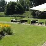 Brit Rouen Sud Val De Reuil Ξενοδοχείο Val-de-Reuil