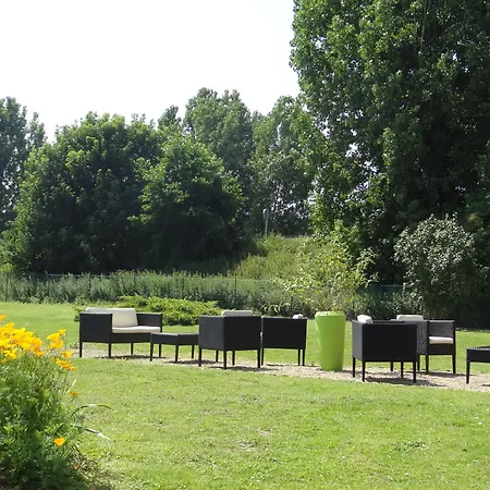 מלון Brit Rouen Sud Val De Reuil 3*
