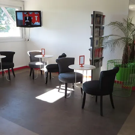 Brit Rouen Sud Val De Reuil 3*