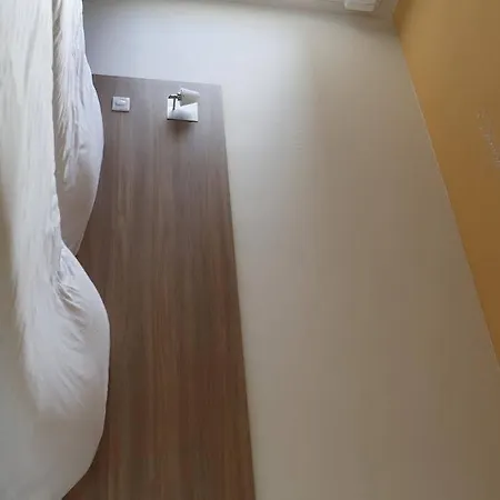 Brit Rouen Sud Val De Reuil Val-de-Reuil