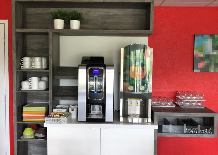 Brit Rouen Sud Val De Reuil 3*