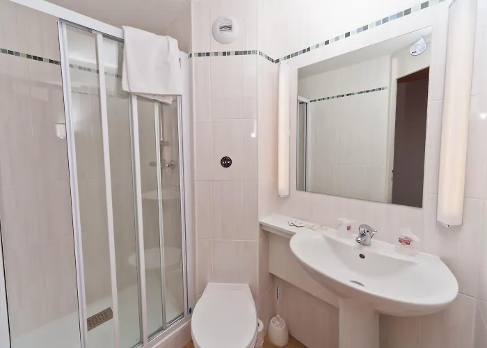 Brit Rouen Sud Val De Reuil 3* Val-de-Reuil