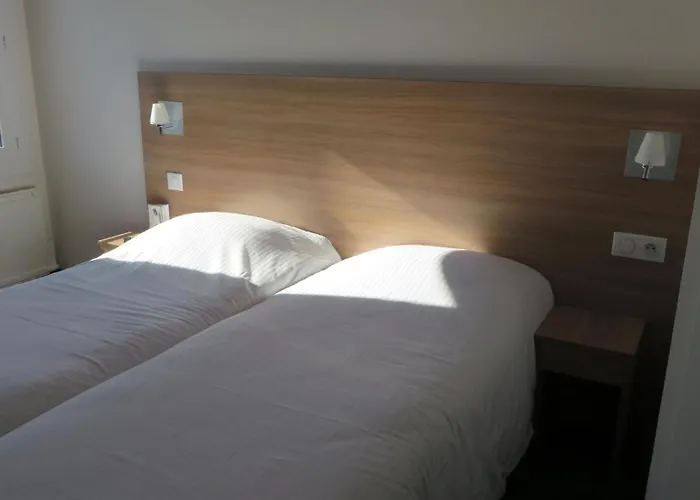 Hotel Rouen Est / Val De Reuil 3*